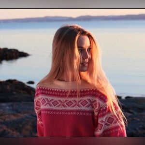 Dale of Norway Cortina 1956 Wool Sweater — Size M (Excellent / Like New) Rare